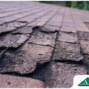 Shingle Cracking and Splitting: How Are They Different?